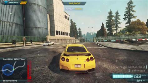 Как начать играть в Need for Speed: Most Wanted 2012?