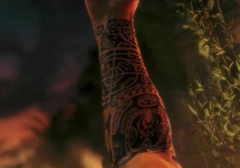 Как получить татуировку на правой руке в Far Cry 3?